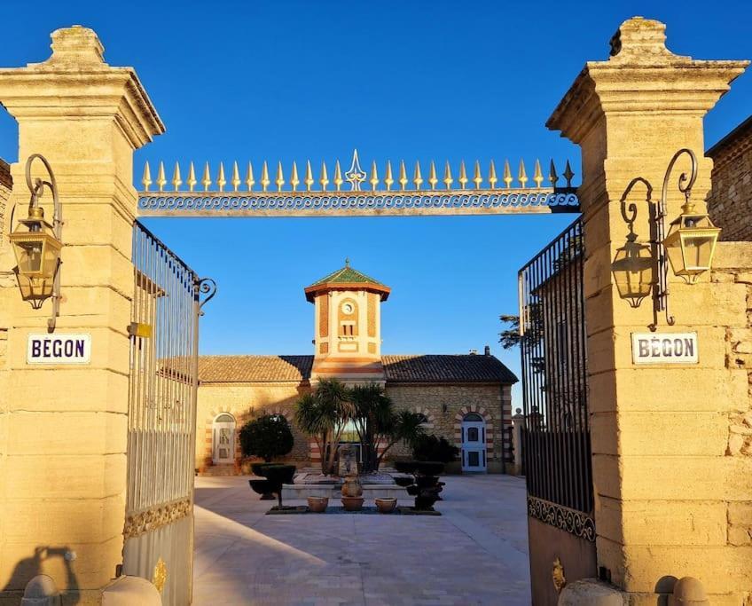 Domaine Mas Begon Villa Aigues-Vives  Exterior photo